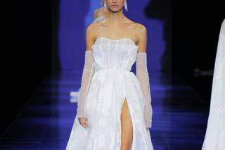 abiti da sposa sexy con spacco laterale