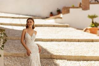 abito da sposa con scollo a V a sirena