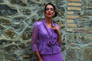 abito mamma sposa lungo viola con giacca in pizzo