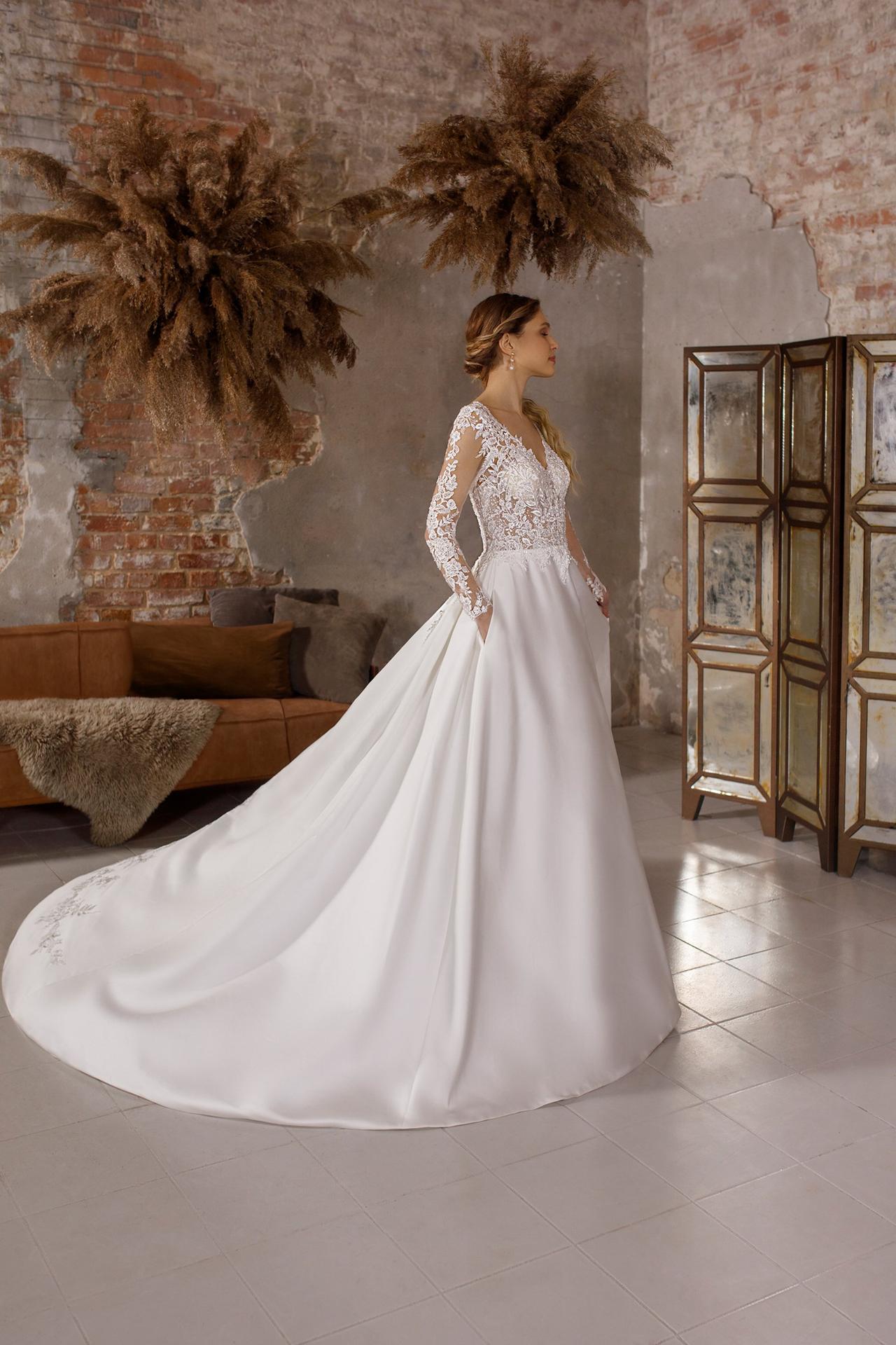 abito sposa corpetto trasparente principessa