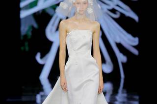 abito da sposa stile impero in mikado