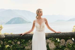 abito da sposa stile impero con scollo a cuore