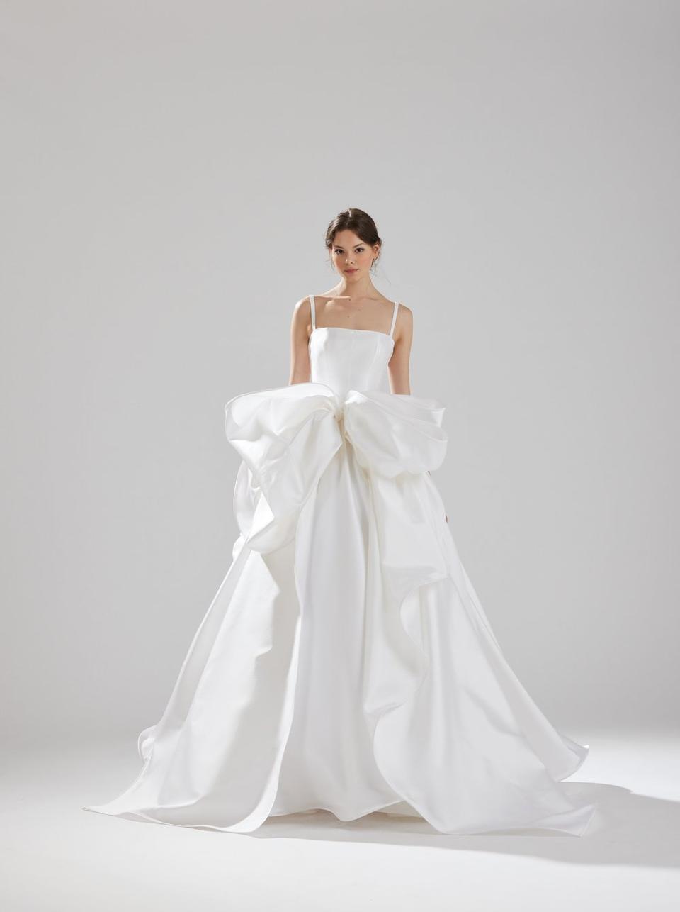 Acquista Scialle da donna per abito da sera Mantello da sposa Bolero Scialli in chiffon in Italia a partire da 25