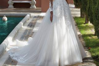 Abito da sposa in tulle a maniche lunghe