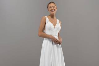 abito da sposa vintage con gonna al ginocchio scivolata