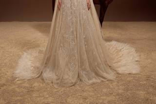 abito da sposa champagne e oro