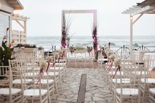 allestimento matrimonio spiaggia ingresso cerimonia