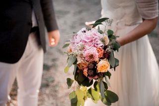 bouquet da sposa spettinato