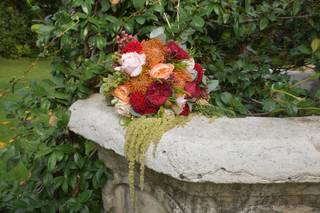 bouquet autunnale  con rose tonalità chiare