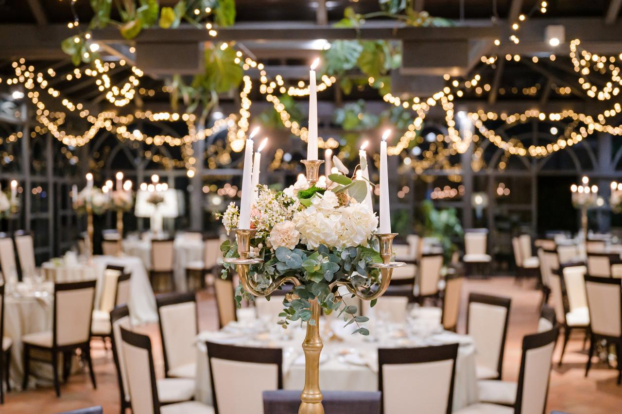 centrotavola fiori matrimonio con candele