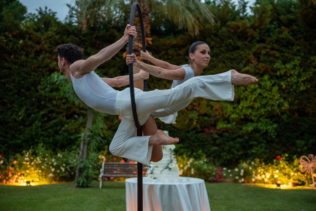 acrobati intrattenimento matrimonio