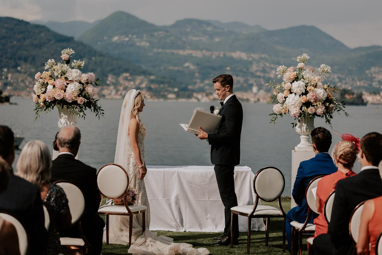 Diario del Matrimonio: Wedding Planner in Italiano. Agenda per  l'organizzazione del Matrimonio con tanti suggerimenti! Utile idea regalo  per futuri