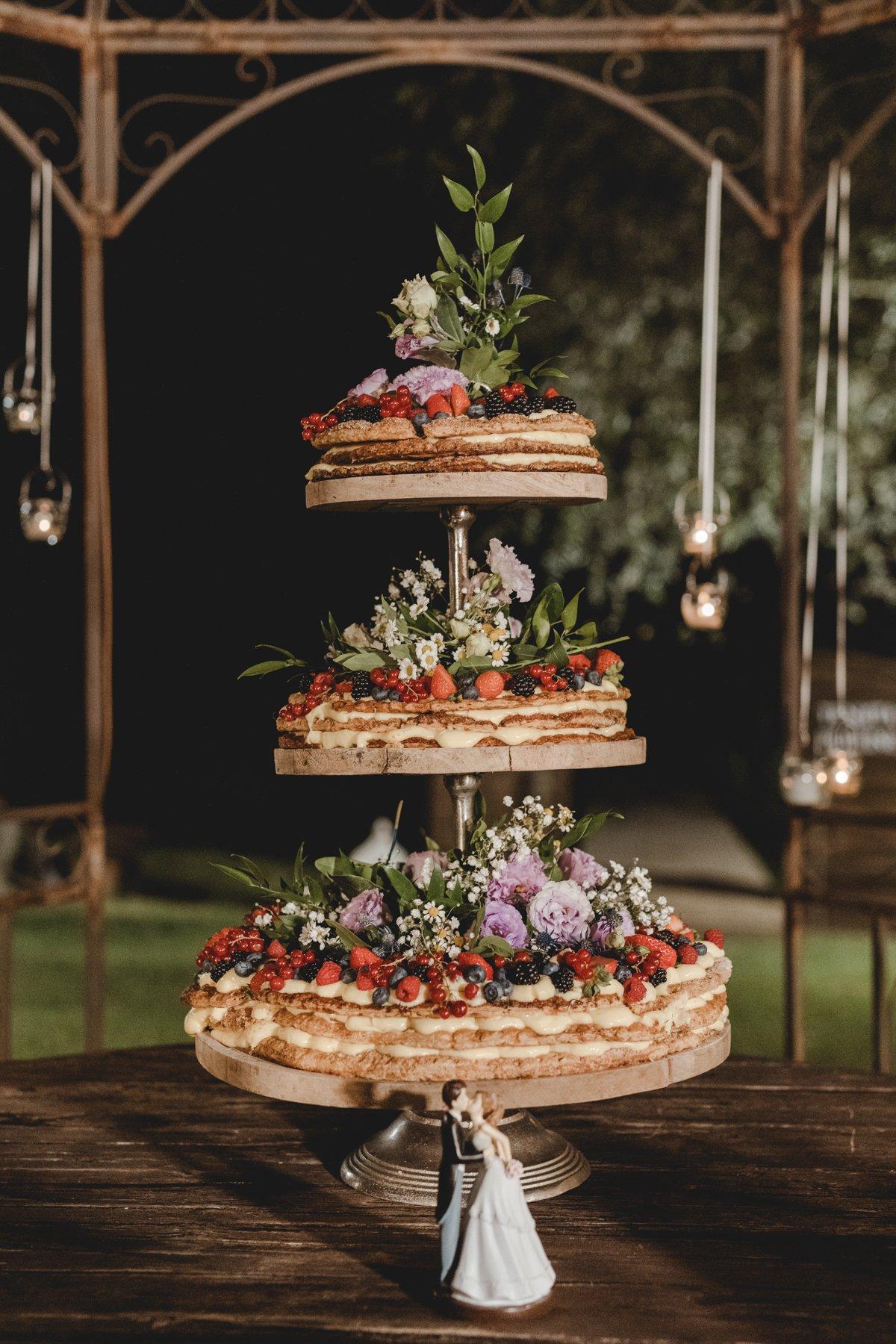 torta per matrimonio civile a piani