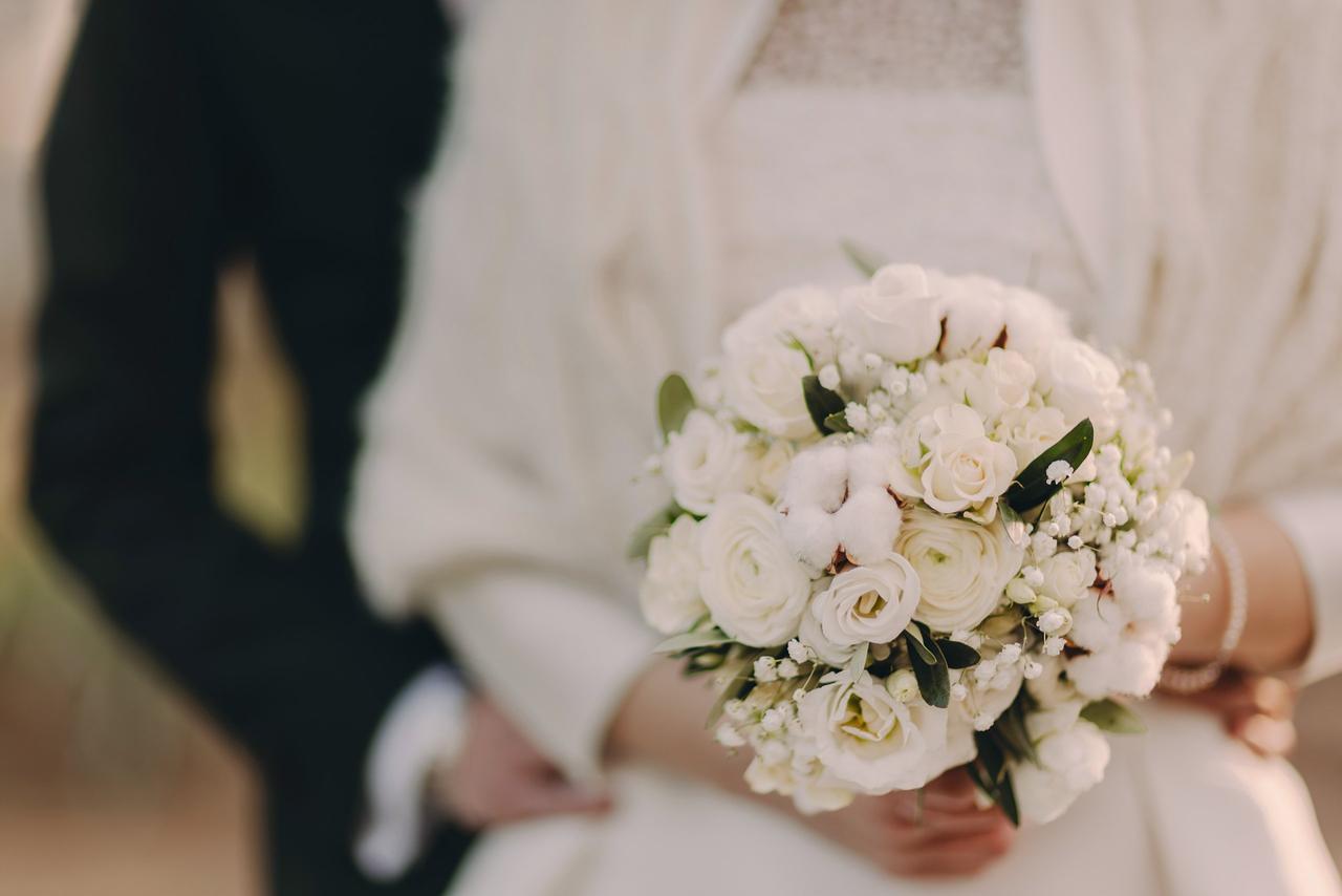 bouquet sposa invernale bianco
