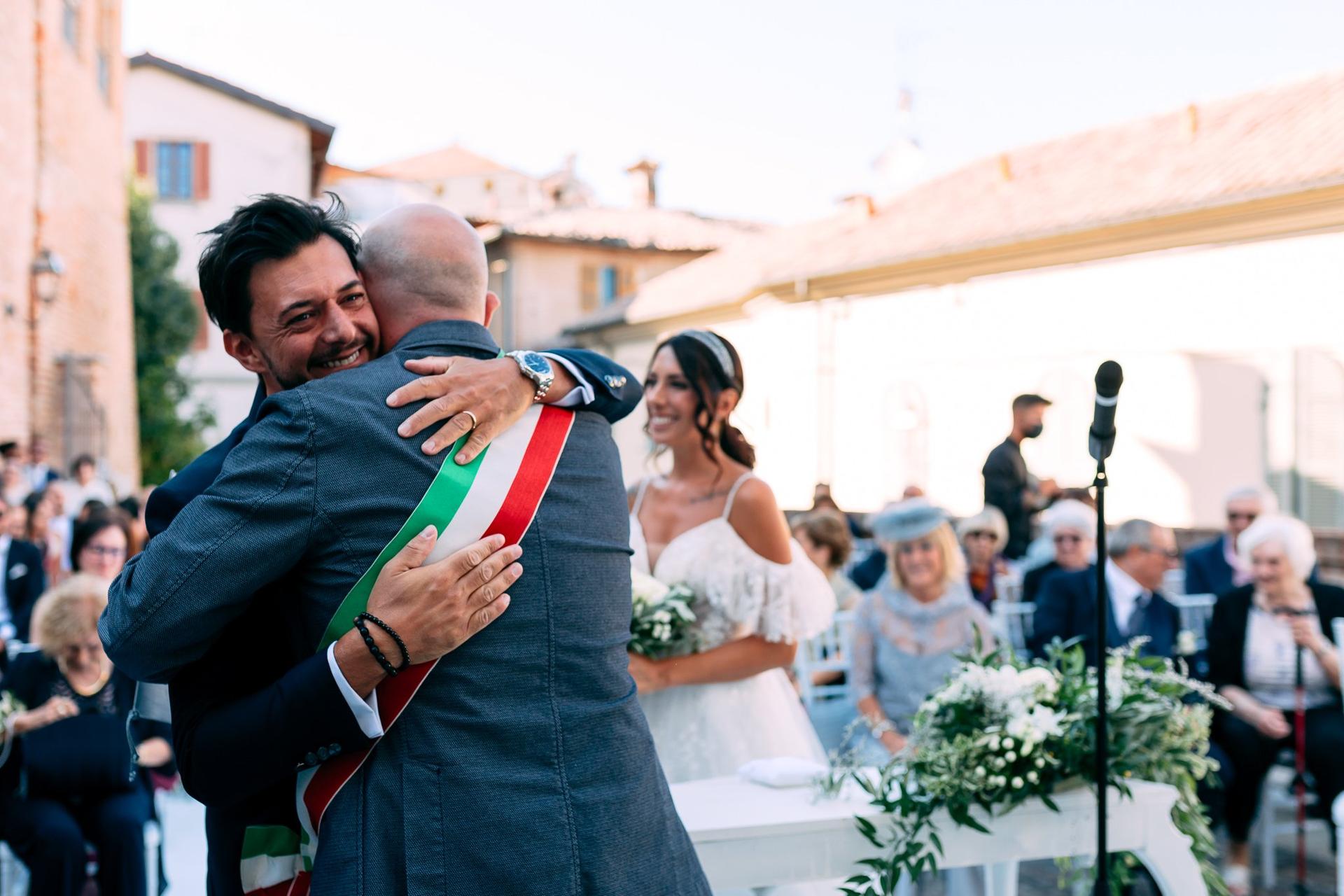 Come organizzare un matrimonio civile