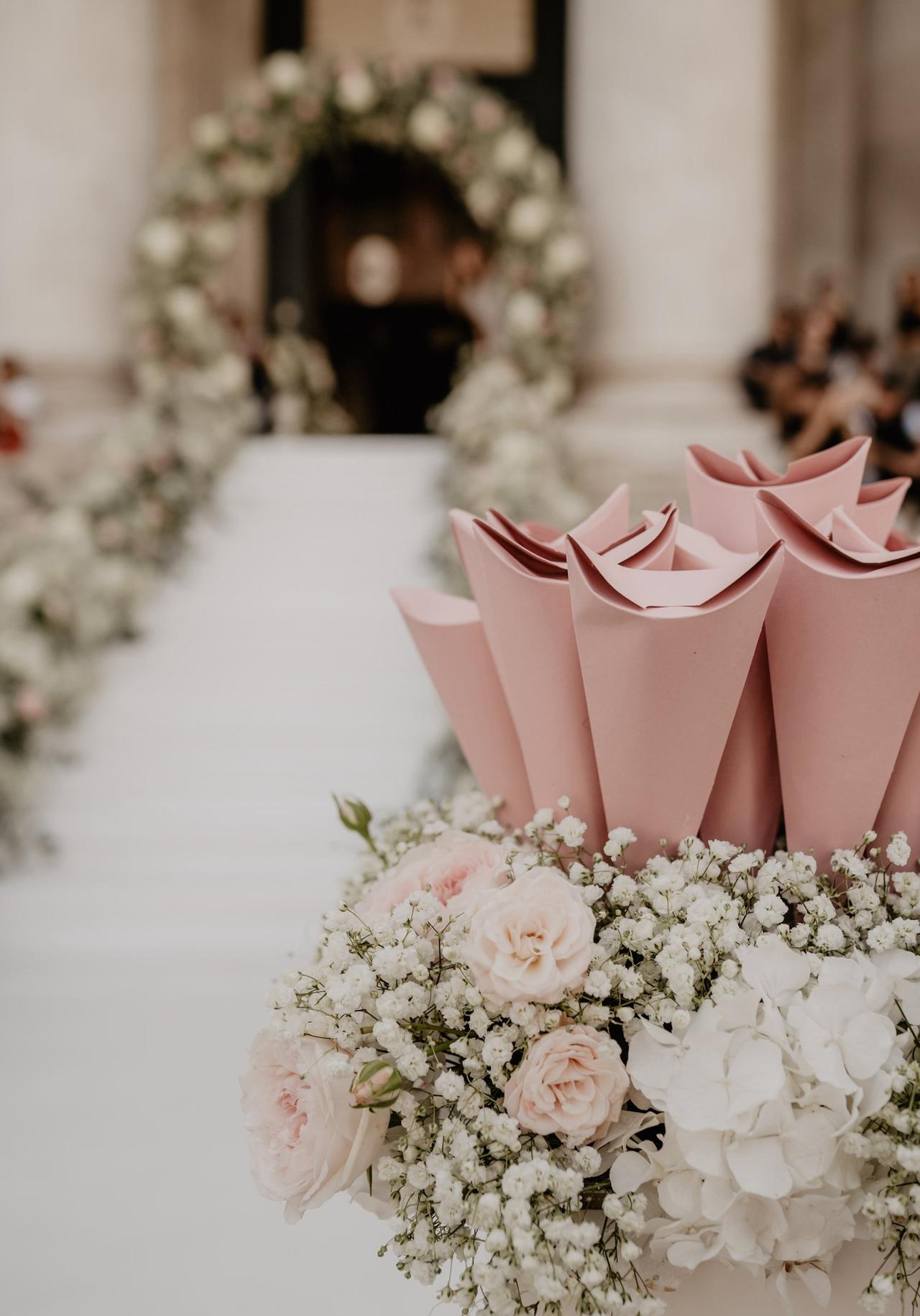 decorazioni floreali matrimonio civile con gypsophila