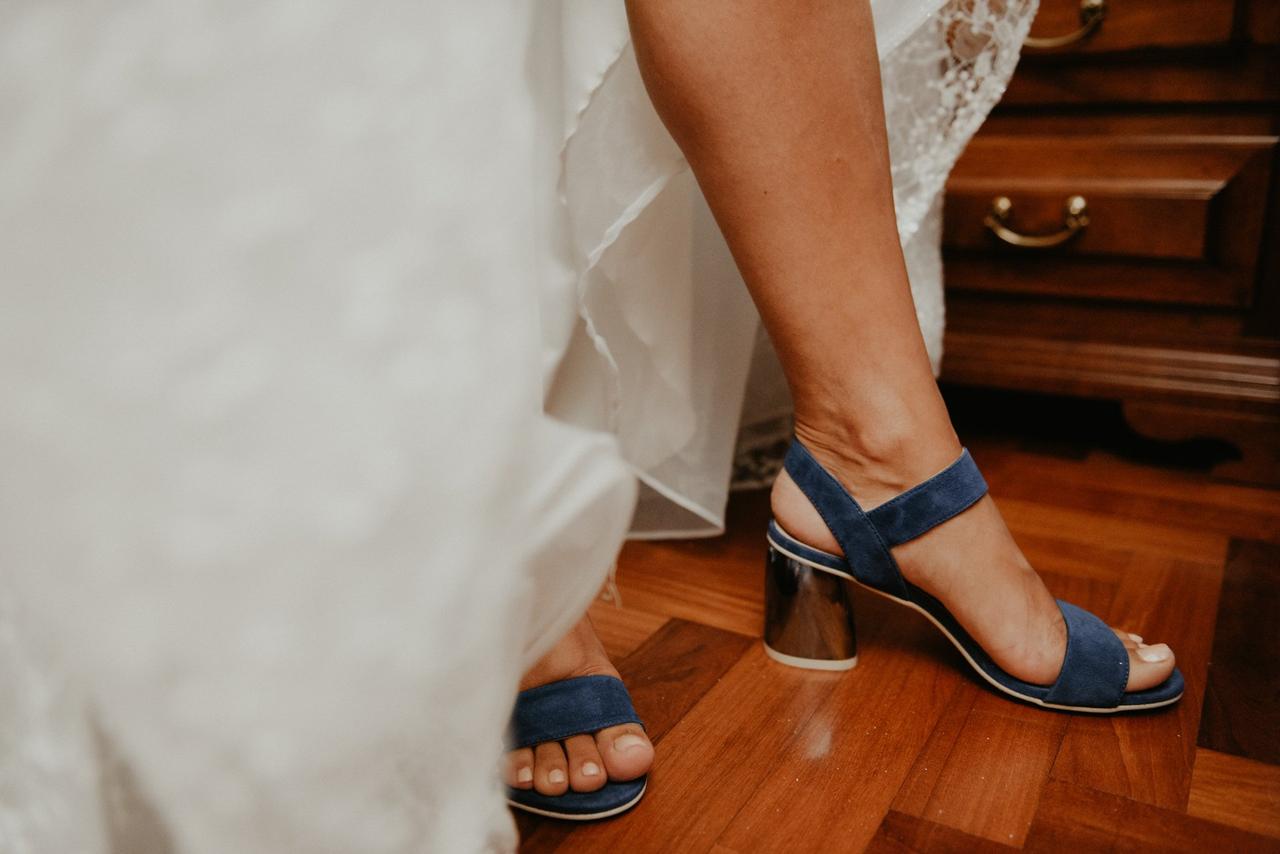 Violet Love Story Photos