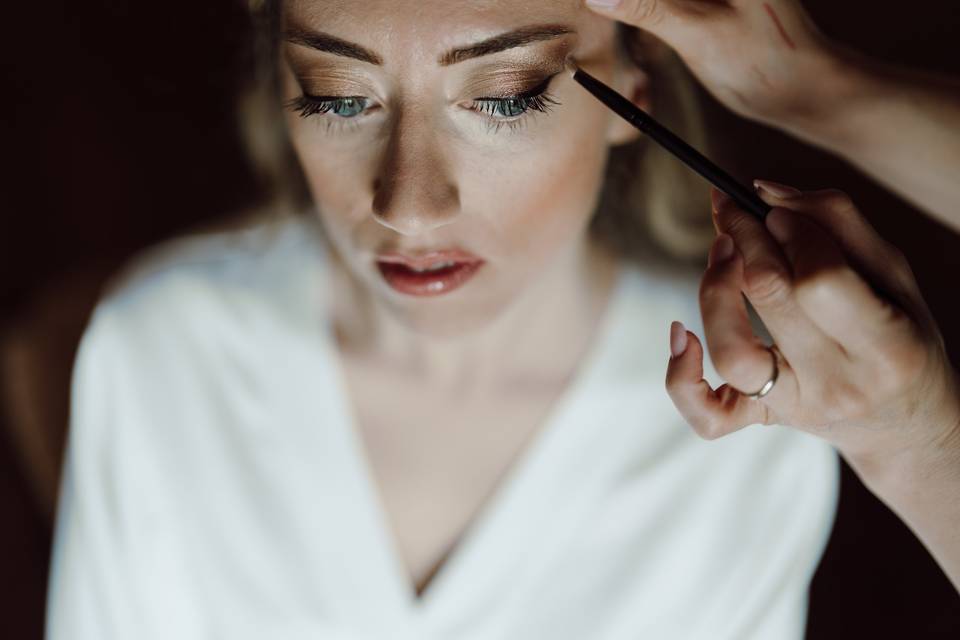 Trucco sposa: come scegliere il make-up artist?