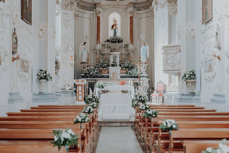 Addobbi chiesa matrimonio: 50 idee imperdibili