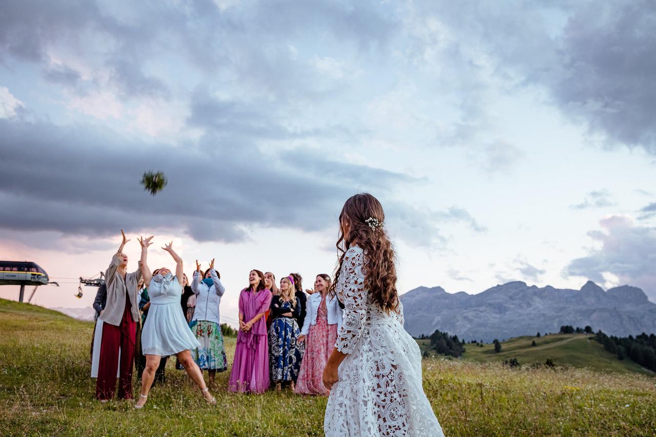 Matrimonio: il bouquet della sposa, significato e tradizione - Ticinonline