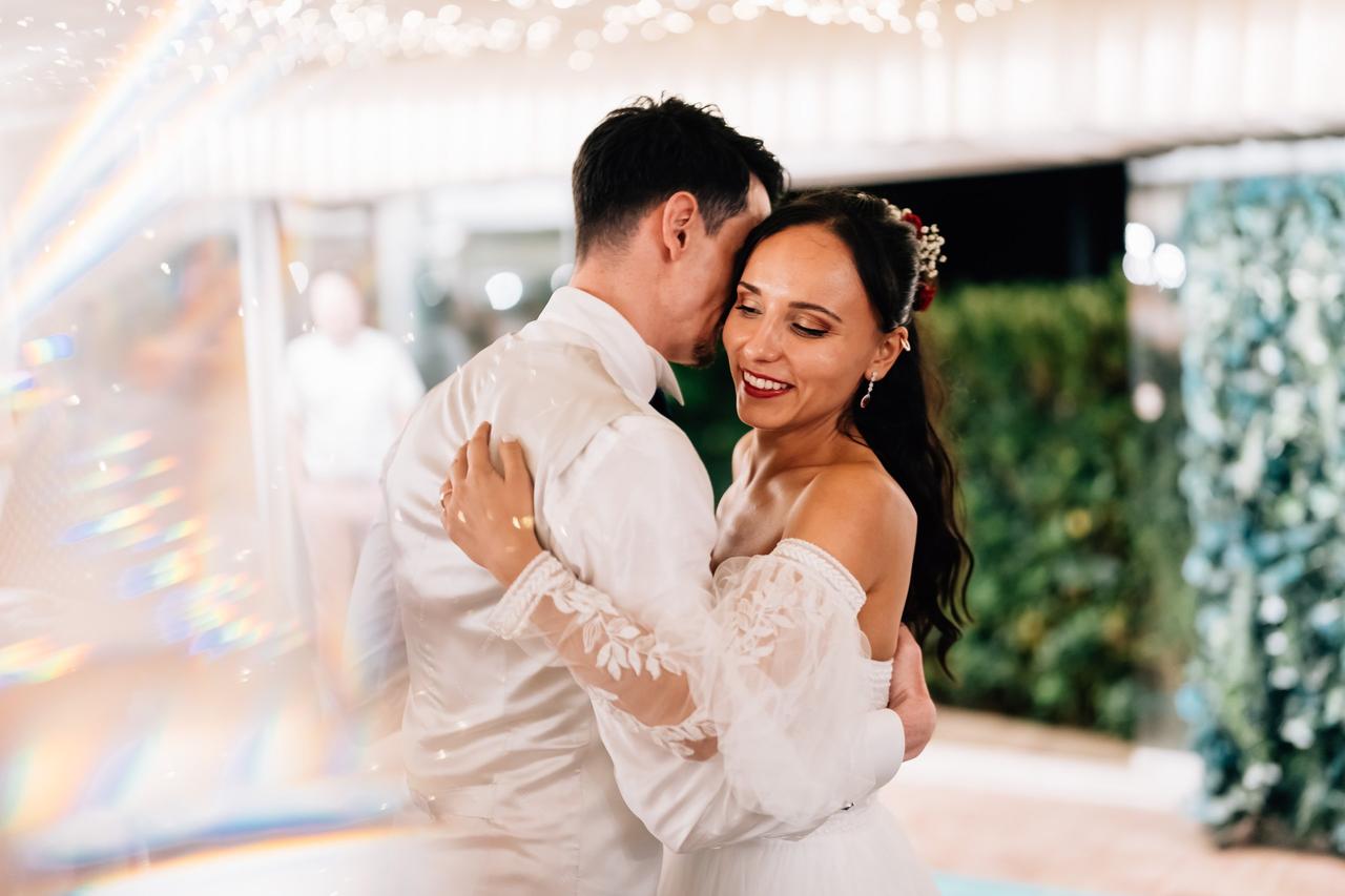sposi che ballano musica matrimonio
