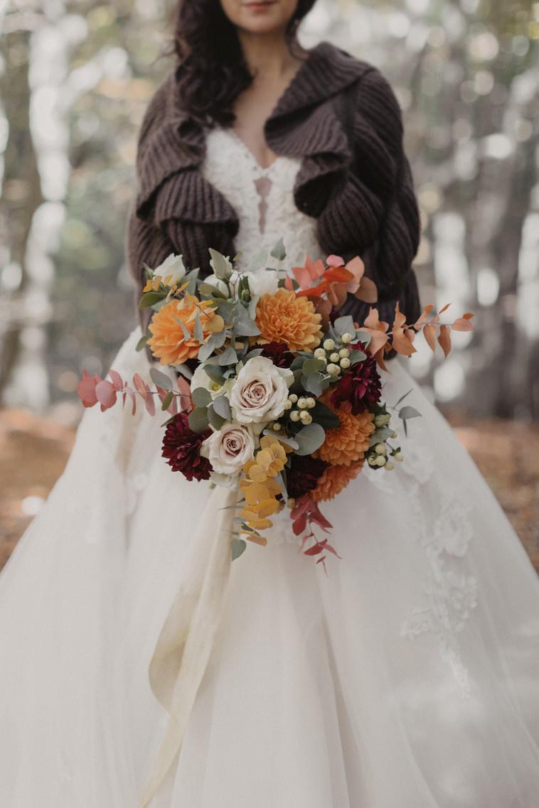 bouquet sposa boho chic arancione