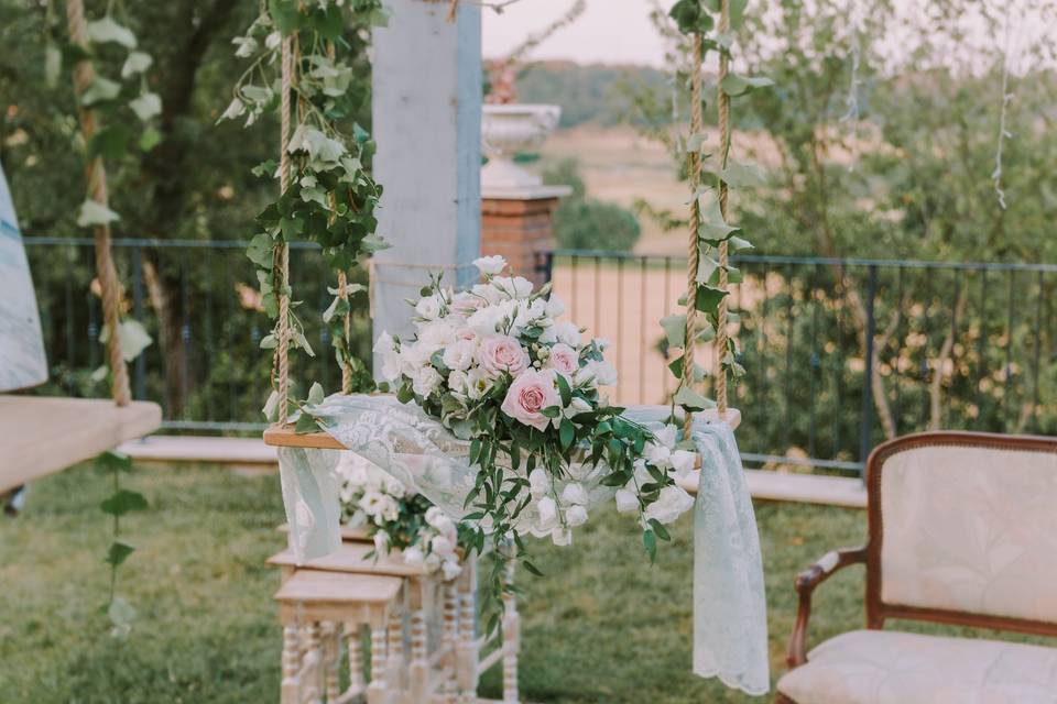 5 consigli per le decorazioni floreali in base allo stile delle vostre nozze