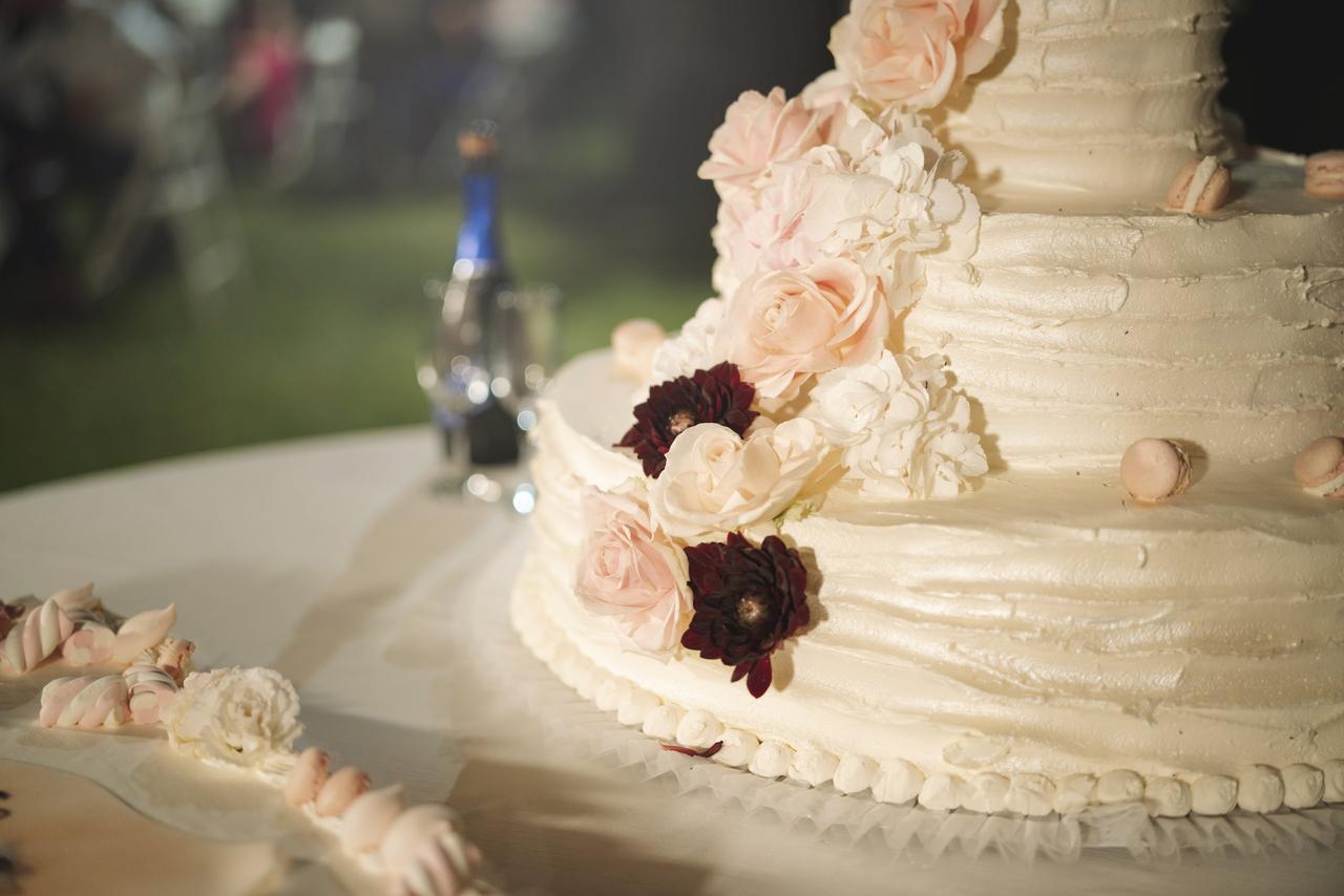 torta per matrimonio civile con panna