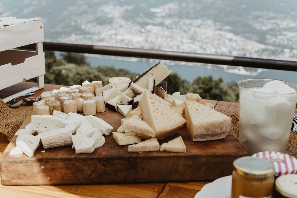 buffet di formaggi per matrimonio