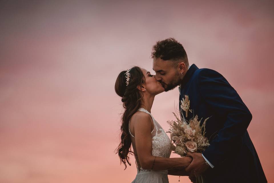 101 immagini di baci immortalati dai fotografi nel giorno delle nozze