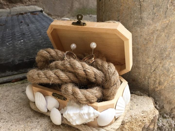 Portafedi conchiglia, portafedi matrimonio in spiaggia, matrimonio sulla  spiaggia, portafedi marino, cuscino portafedi tema spiaggia -  Italia