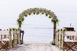 allestimento matrimonio spiaggia floreale