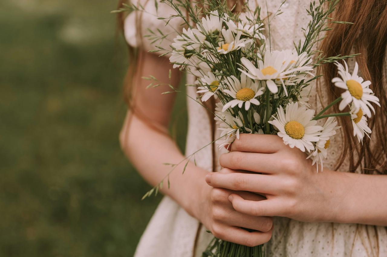 bouquet con margherite- fiori per matrimonio a giugno