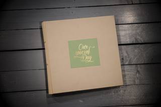 guestbook in cartoncino con inserto verde