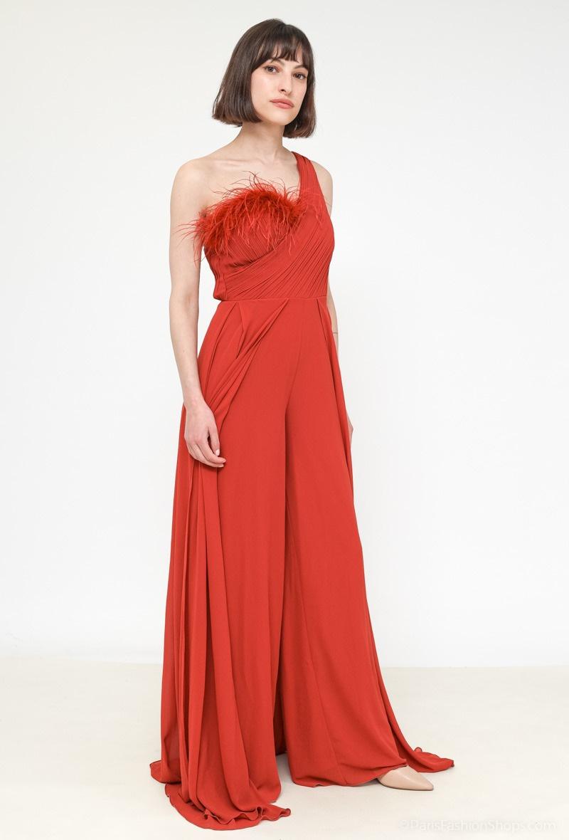tuta da cerimonia rossa con piume sul décolleté- atelier vestiti da cerimonia