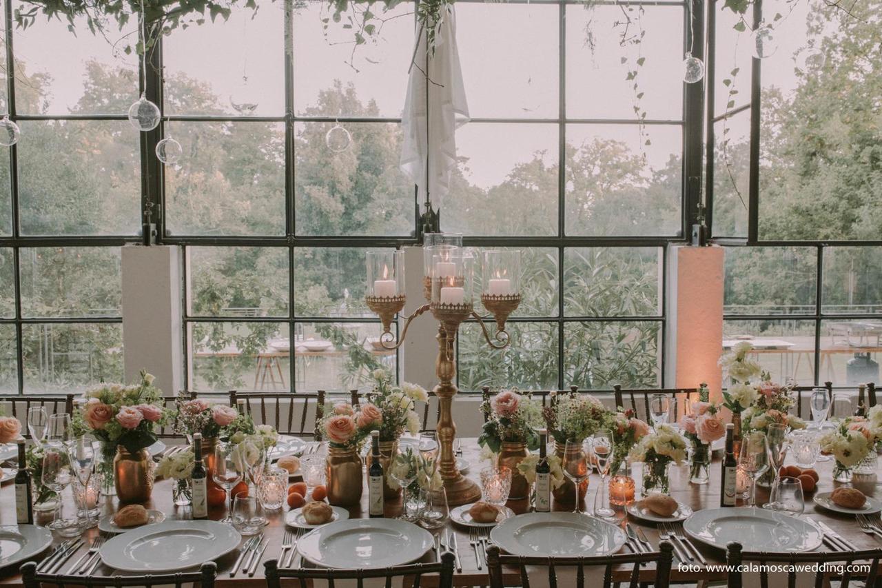 tavolo imperiale per matrimonio in serra