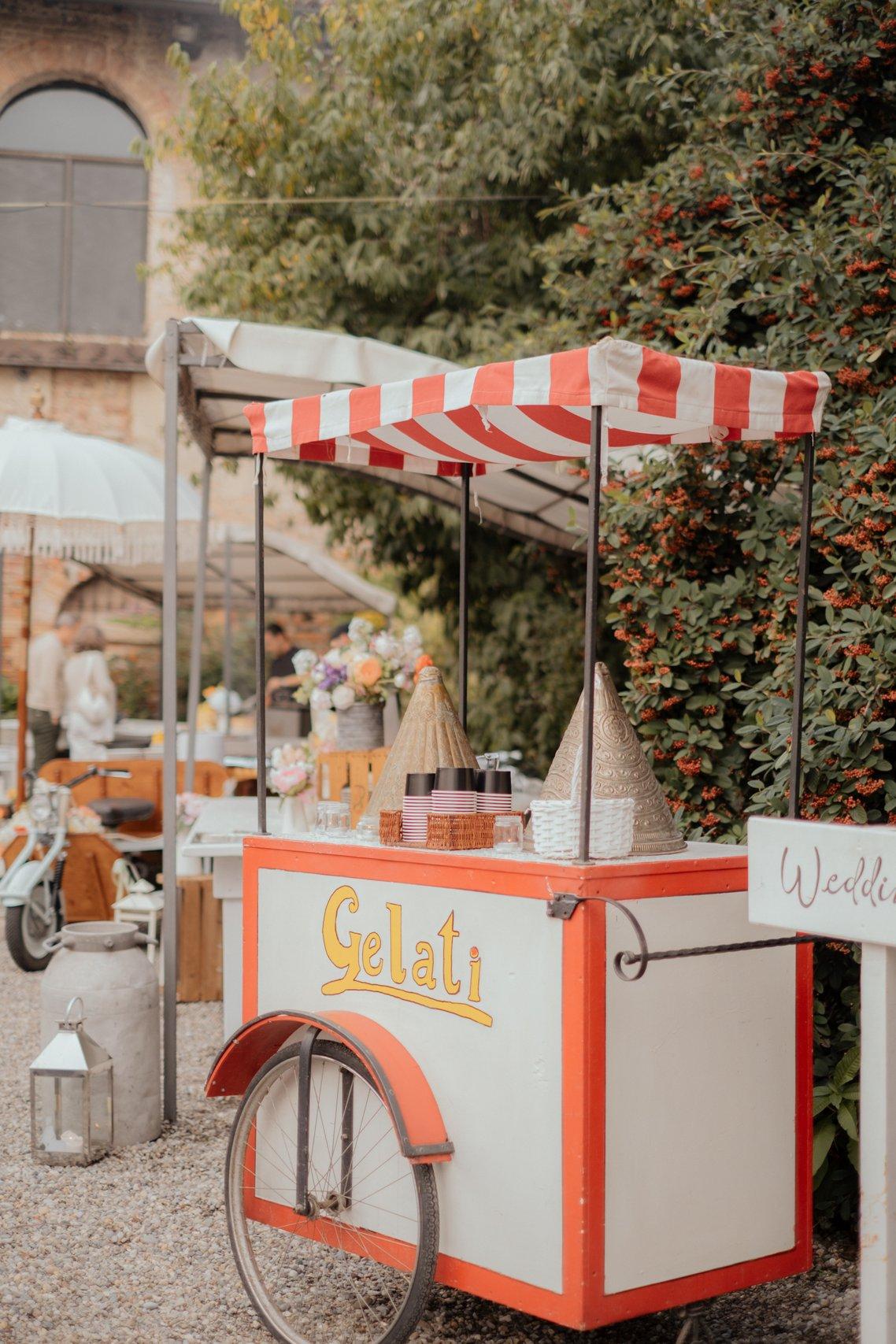 carretto gelati matrimonio in stile retrò