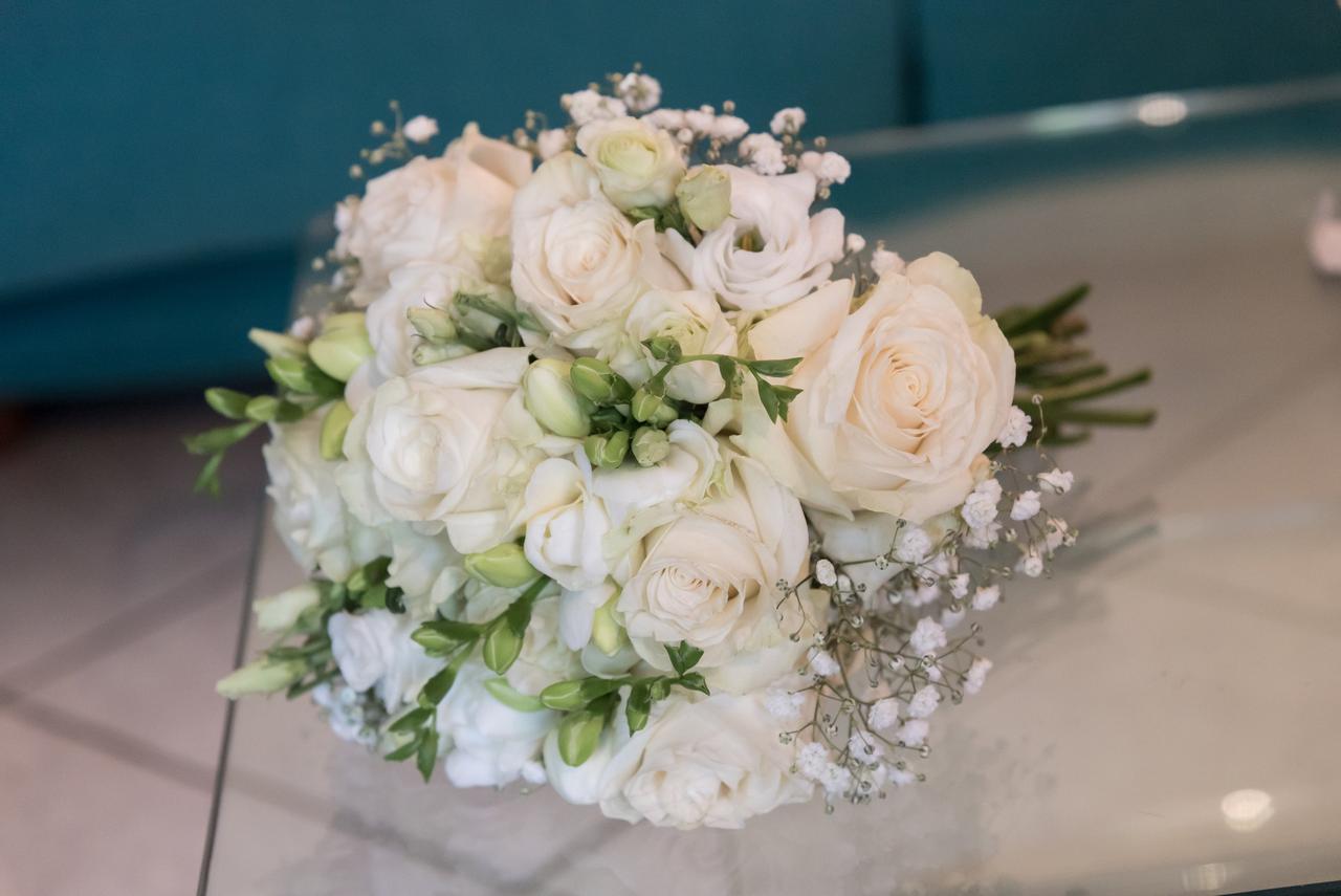 Bouquet sposa rose bianche, ecco quello che non sapevi!