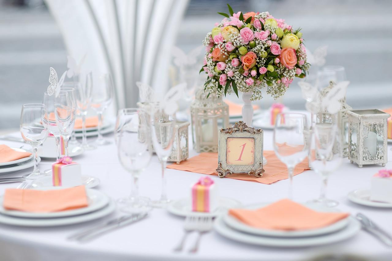 mise en place matrimonio bianco