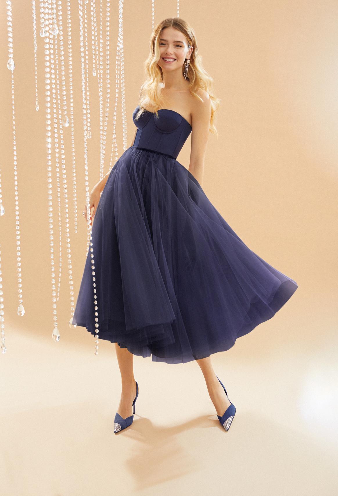 abito da cerimonia blu gonna midi larga con tulle colore blu- atelier vestiti da cerimonia