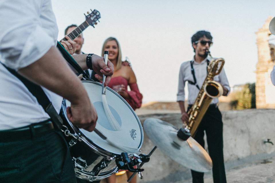 Canzoni per video matrimonio: 60 brani per la vostra colonna sonora