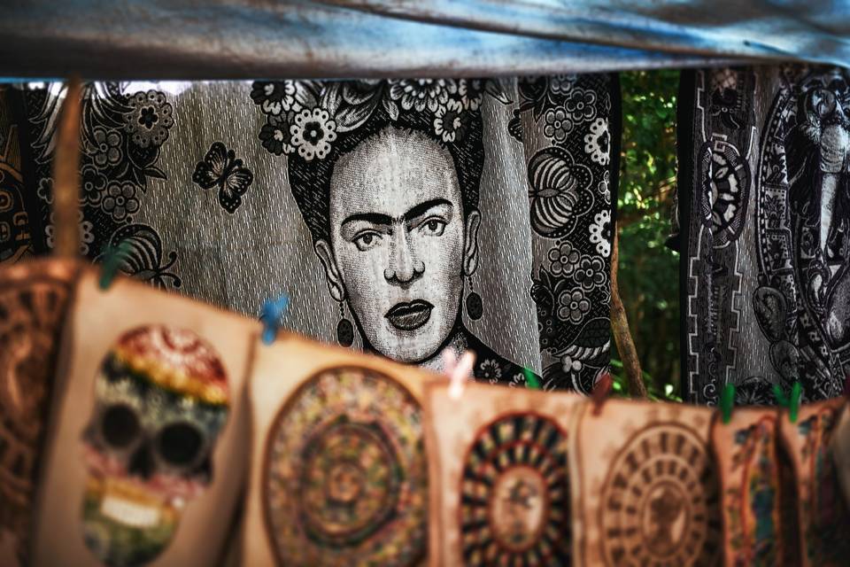 Le 16 frasi più belle di Frida Kahlo per personalizzare i vostri inviti di nozze