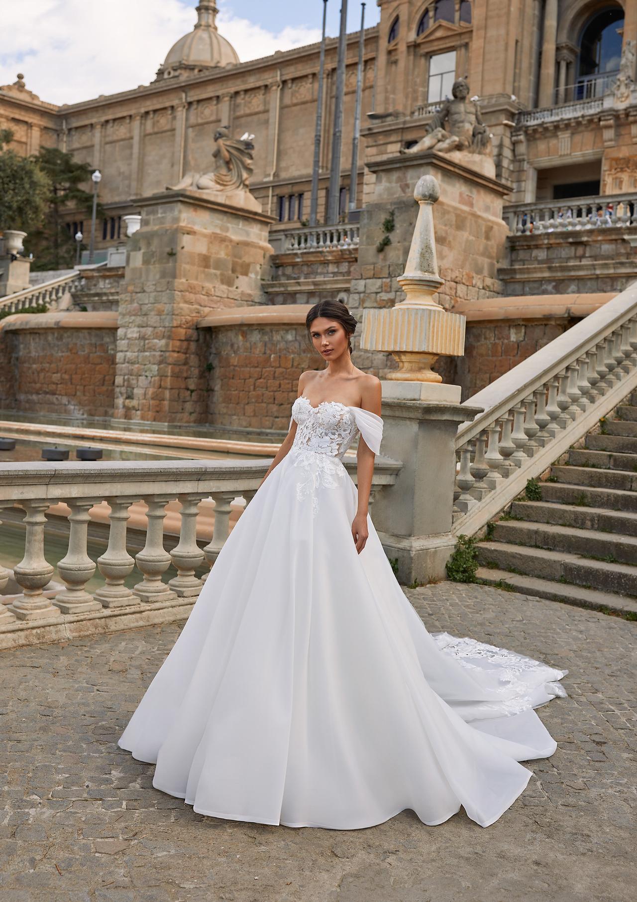 Pronovias