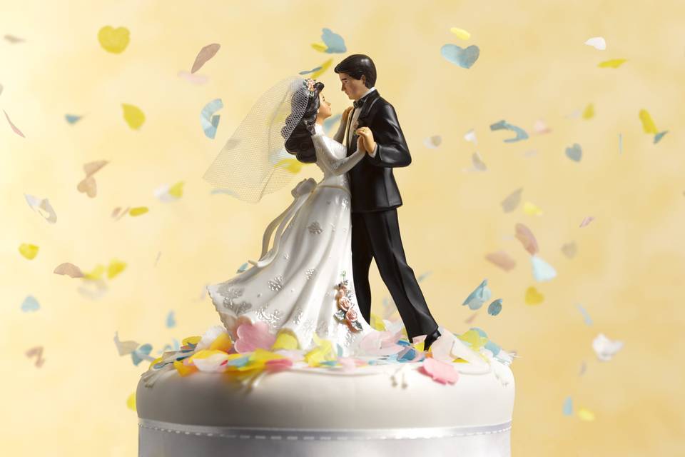I 60 cake topper matrimonio più originali del 2026