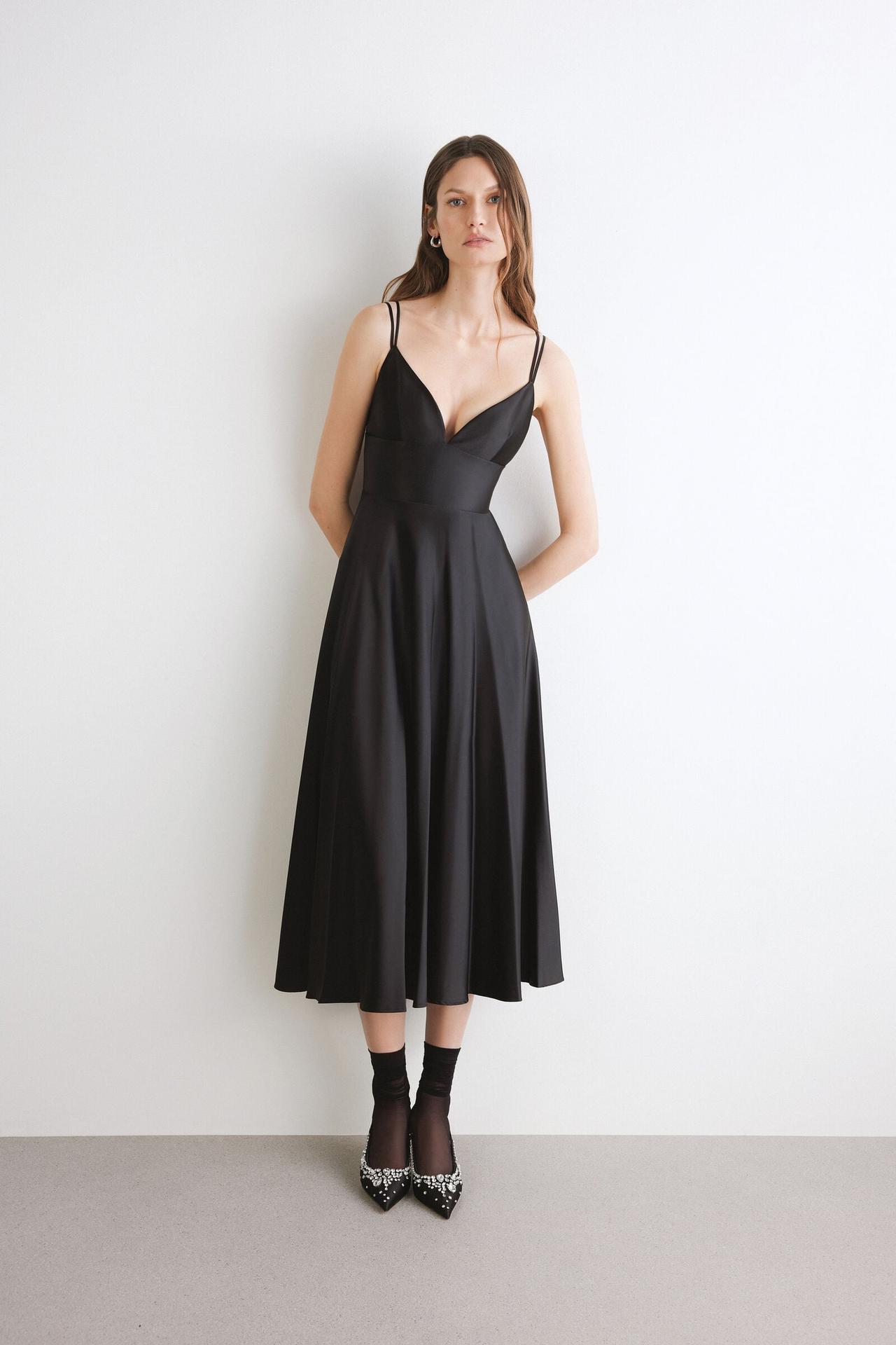abito nero matrimonio midi