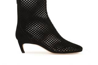 scarpe per matrimonio invitata stivaletto nero traforato