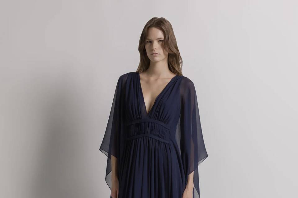50 abiti per la mamma dello sposo per un look impeccabile
