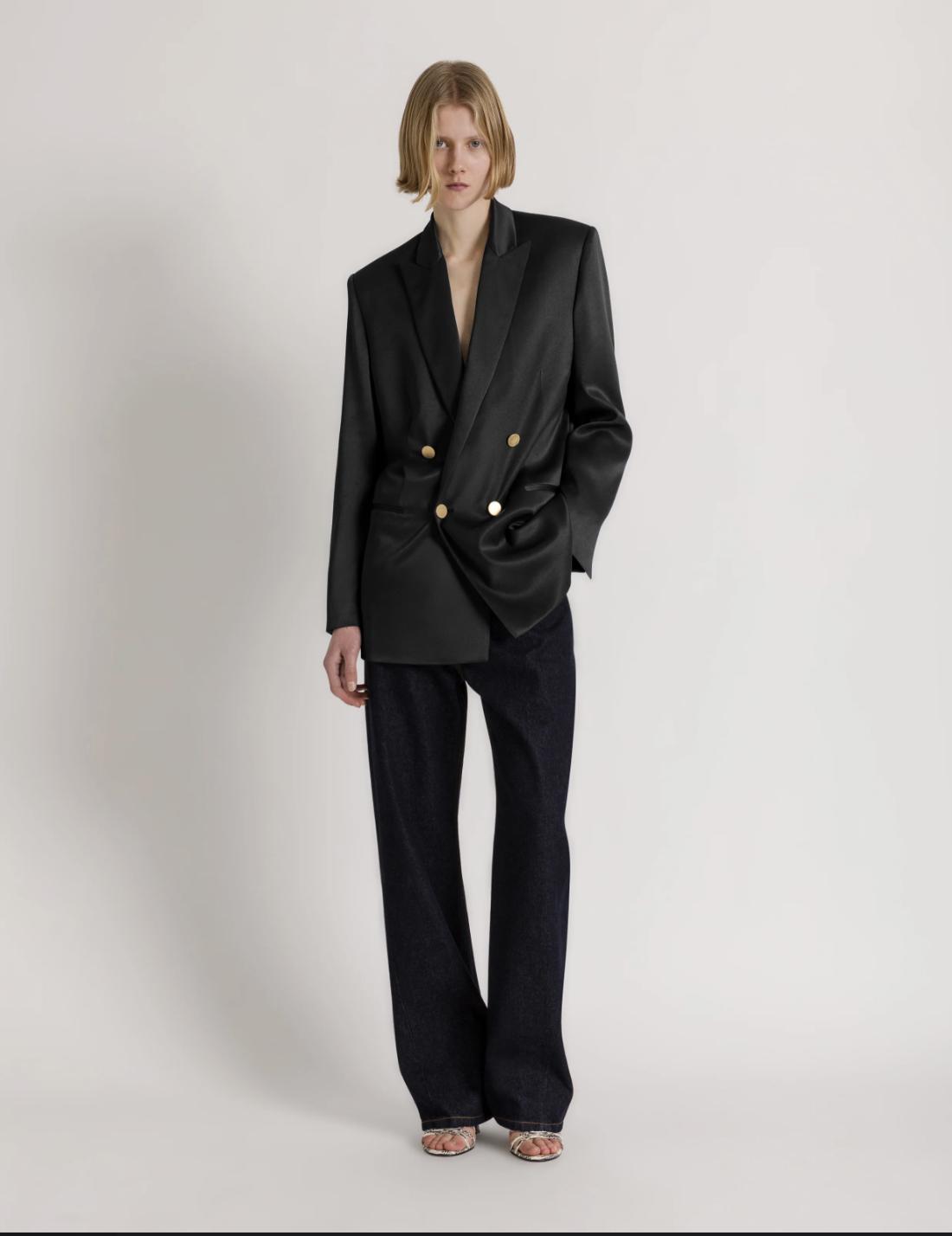 tailleur nero matrimonio in raso con blazer doppiopetto