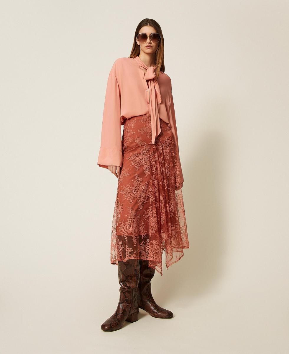 abito cerimonia donna autunno con gonna midi e camicia con fiocco in raso