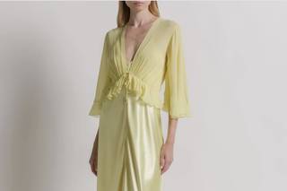 abito sorella sposa lungo giallo con arricciatura sul petto